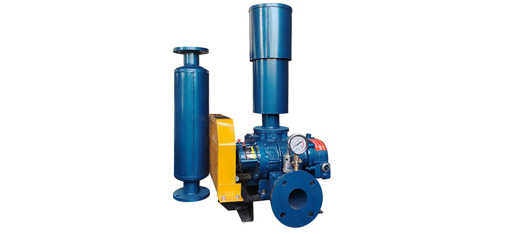 大型工业风机设备,钢铁材质,圆形进风口,管道连接,工业现场环境